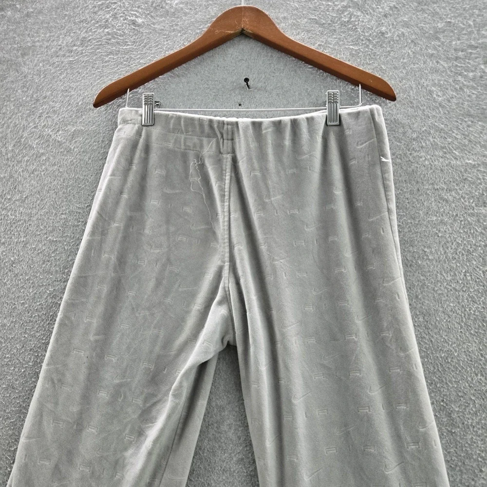 Nike Air Women Activewear Pants L Gray Sweats Velour Flared Swoosh Allover READ